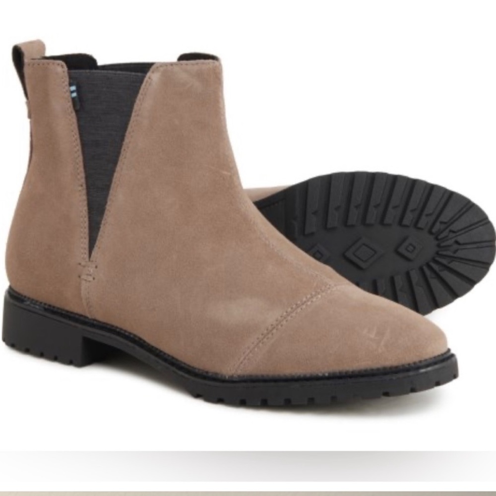 Toms
